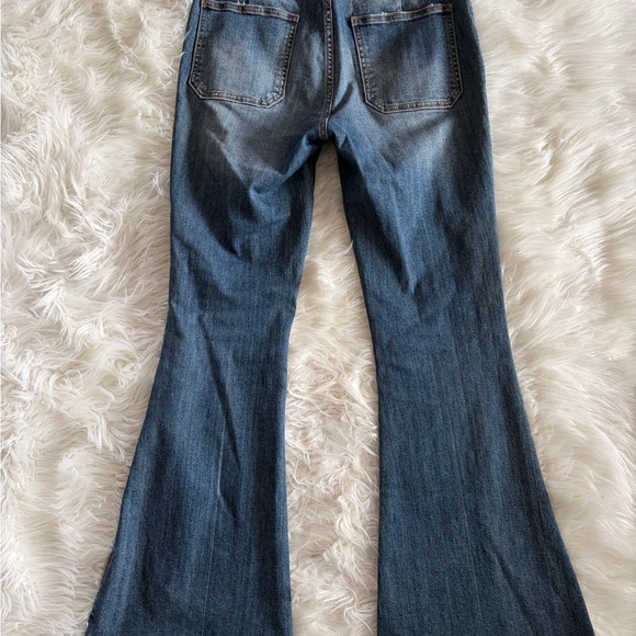Driftwood Farrah High Rise Flare Jeans - Picture 6 of 8